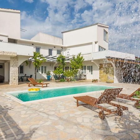 Apartments Barbara Tribalj Εξωτερικό φωτογραφία