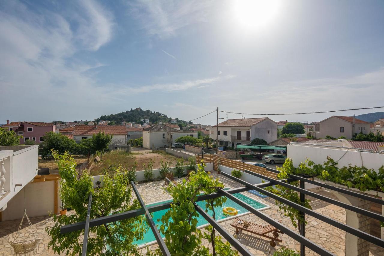 Apartments Barbara Tribalj Εξωτερικό φωτογραφία