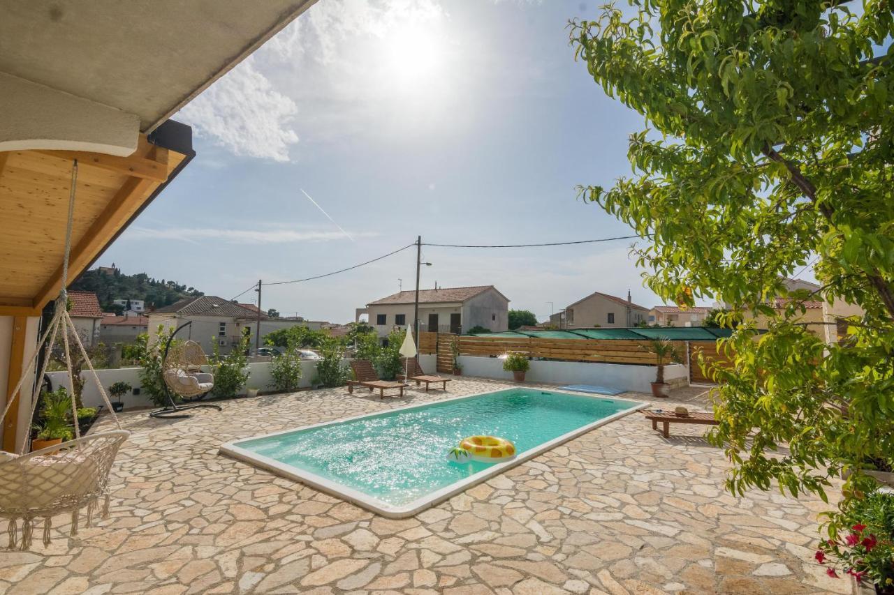 Apartments Barbara Tribalj Εξωτερικό φωτογραφία