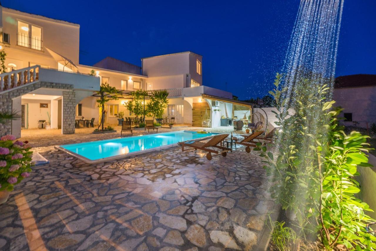 Apartments Barbara Tribalj Εξωτερικό φωτογραφία