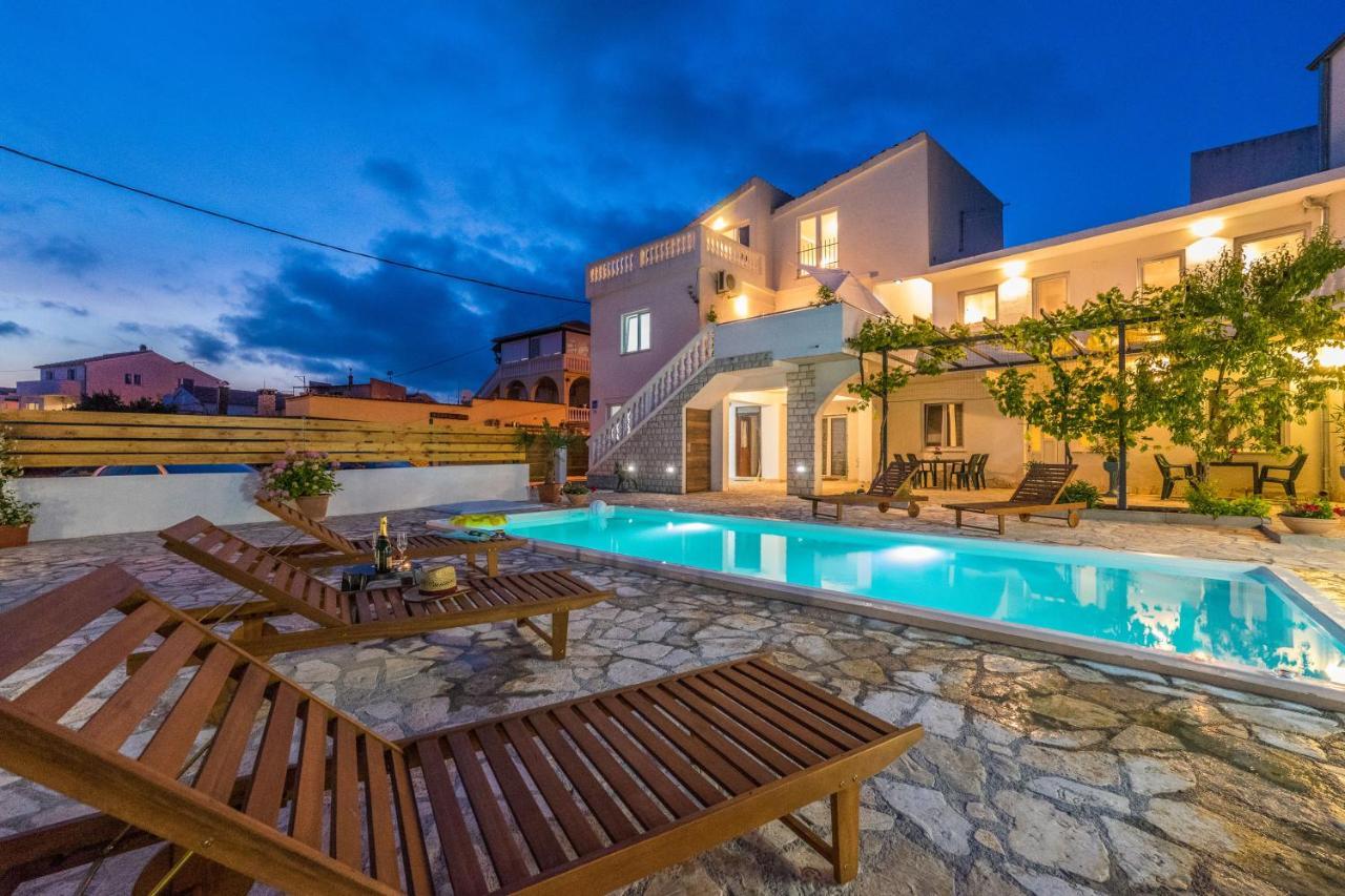 Apartments Barbara Tribalj Εξωτερικό φωτογραφία
