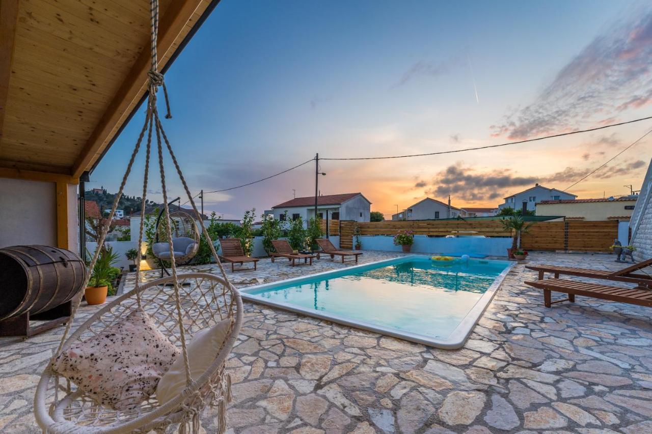 Apartments Barbara Tribalj Εξωτερικό φωτογραφία