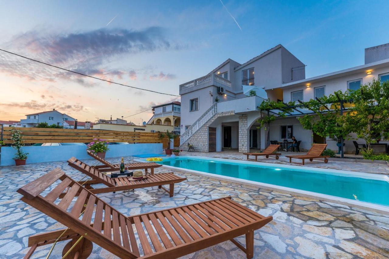 Apartments Barbara Tribalj Εξωτερικό φωτογραφία