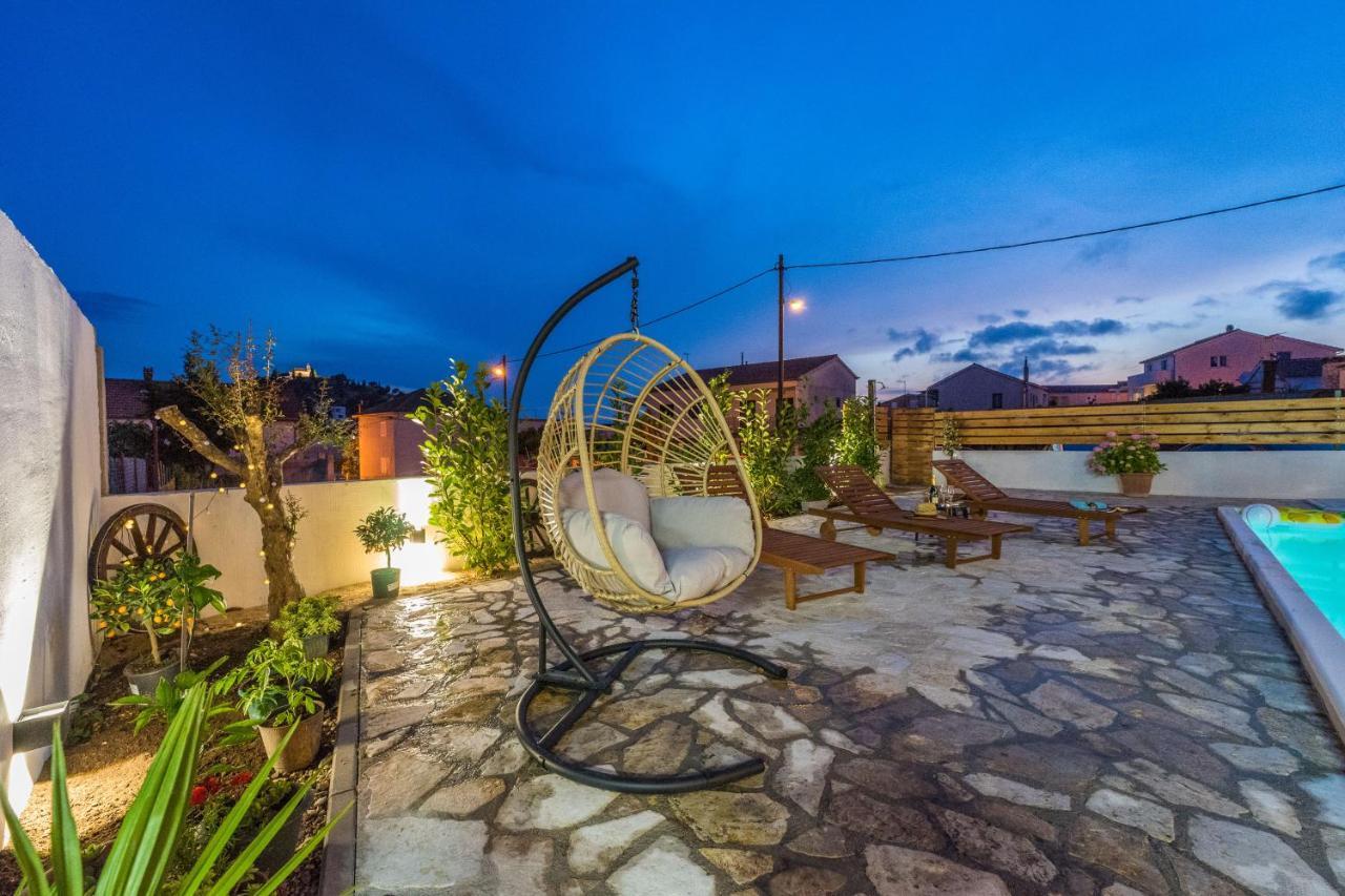 Apartments Barbara Tribalj Εξωτερικό φωτογραφία