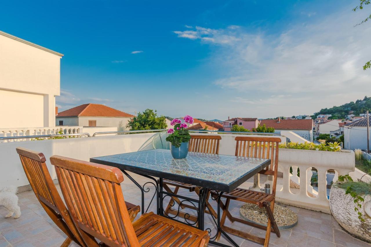 Apartments Barbara Tribalj Εξωτερικό φωτογραφία