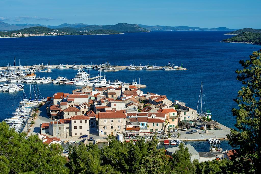 Apartments Barbara Tribalj Δωμάτιο φωτογραφία